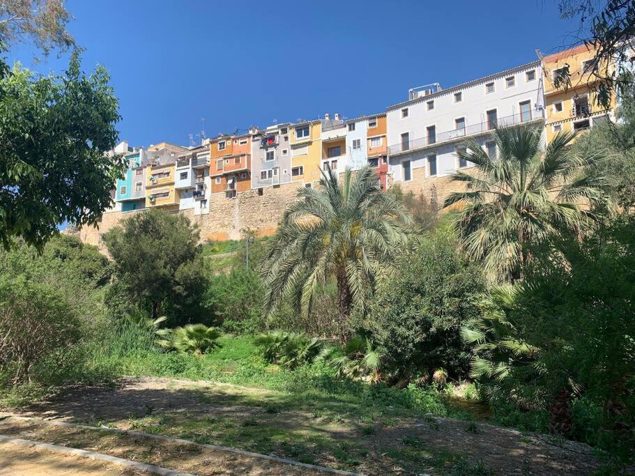 Preciosa Casa En Vilajoyosa Con Vistas Al Mar En Las Casas Colgantes Del Casco Antiguo 比利亚霍约萨 外观 照片