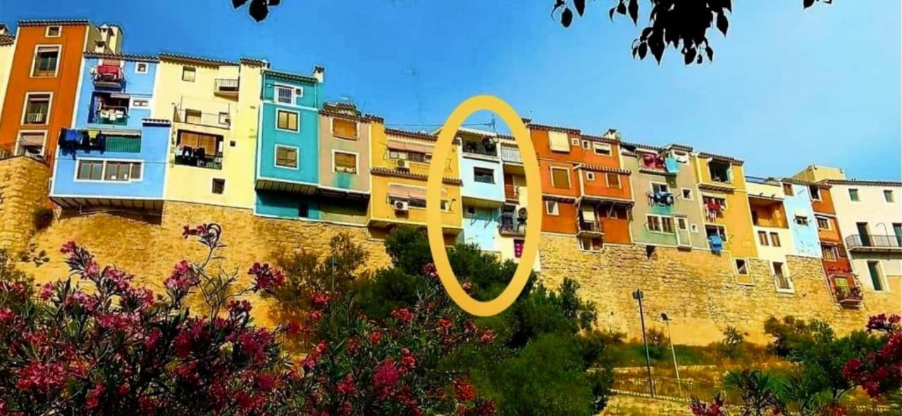 Preciosa Casa En Vilajoyosa Con Vistas Al Mar En Las Casas Colgantes Del Casco Antiguo 比利亚霍约萨 外观 照片